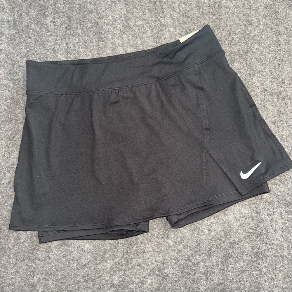 NEW NIKE WOMENS  BLACK SKORTS SKIRT DH9779-010 ATHLETIC DRI-FIT RUNNING Size L